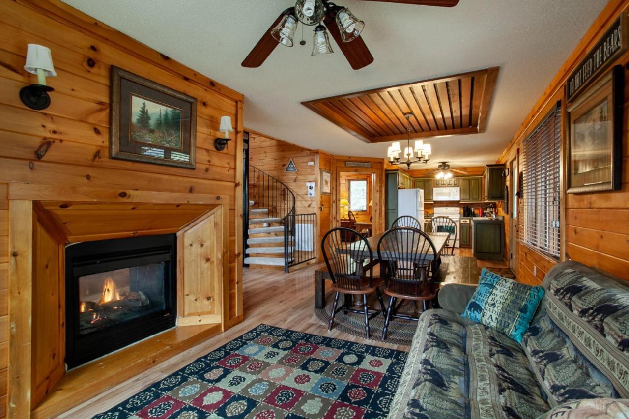Bear Crossing Mtn View Game Room Gatlinburg Extérieur photo