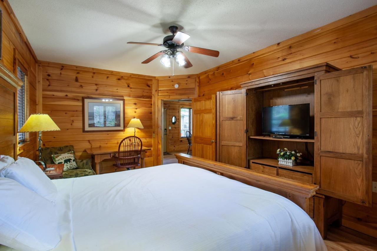 Bear Crossing Mtn View Game Room Gatlinburg Extérieur photo