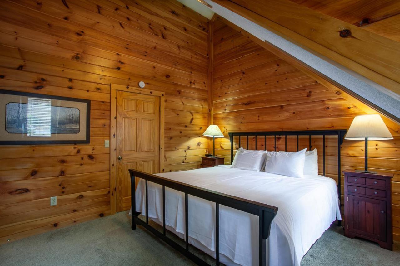 Bear Crossing Mtn View Game Room Gatlinburg Extérieur photo